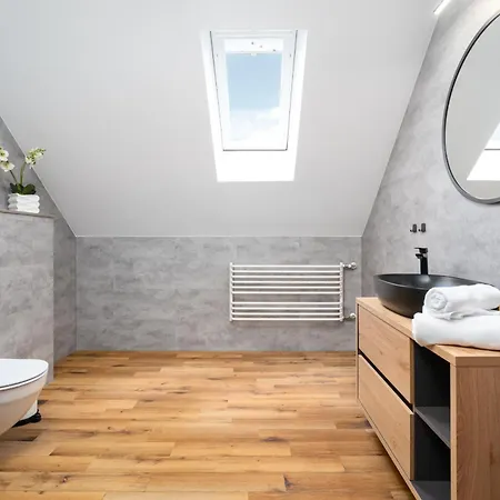 Pod Warszawa Z Ogrodem I Grillem Villa