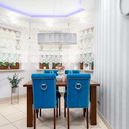 Villa Pod Warszawa Z Ogrodem I Grillem *