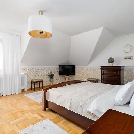 Pod Warszawa Z Ogrodem I Grillem